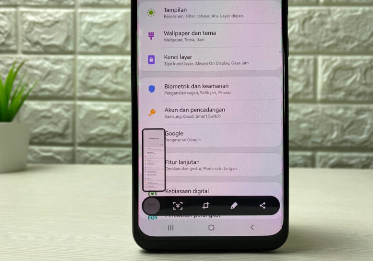 Cara Mengambil Screenshot Panjang di Samsung Galaxy A Series (One UI)